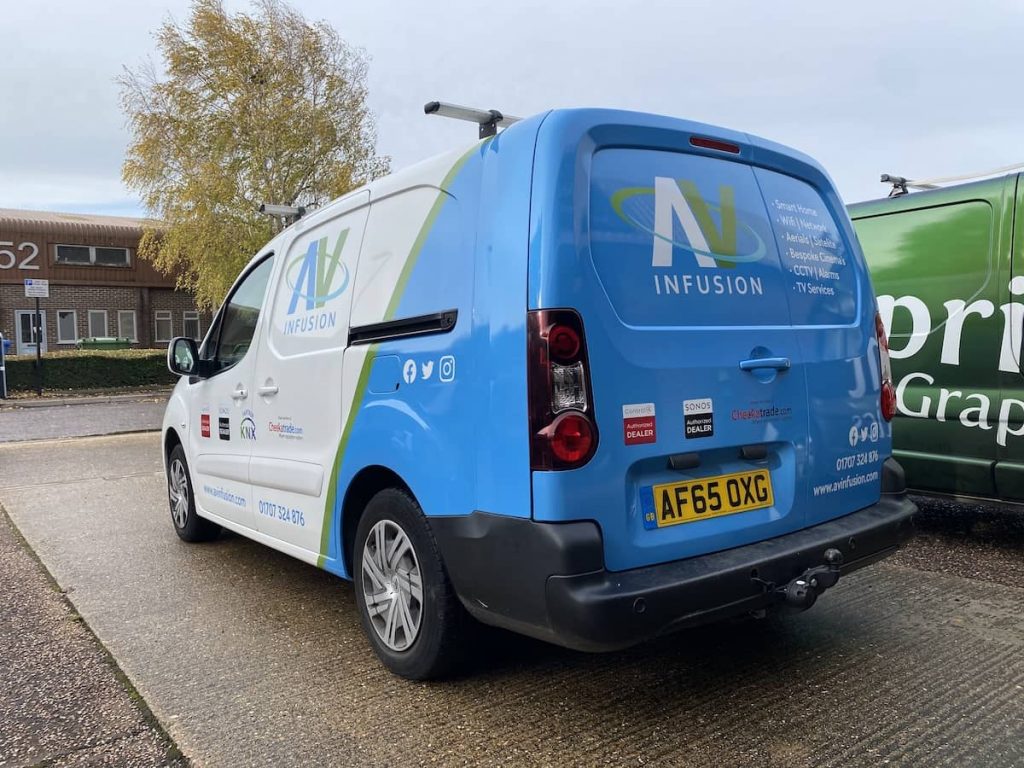 av infusion cambridge van wrap